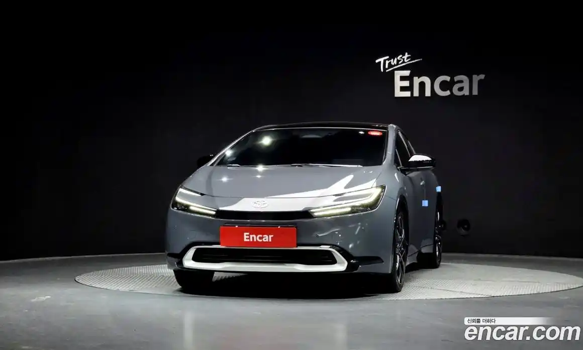 Toyota Prius 2024 2.0 Автомат в Москве № 199585, фото 11