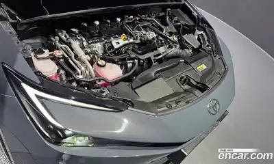 Toyota Prius 2024 2.0 Автомат в Москве № 199585, миниатюра 2