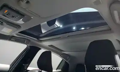 Toyota Prius 2024 2.0 Автомат в Москве № 199585, миниатюра 4