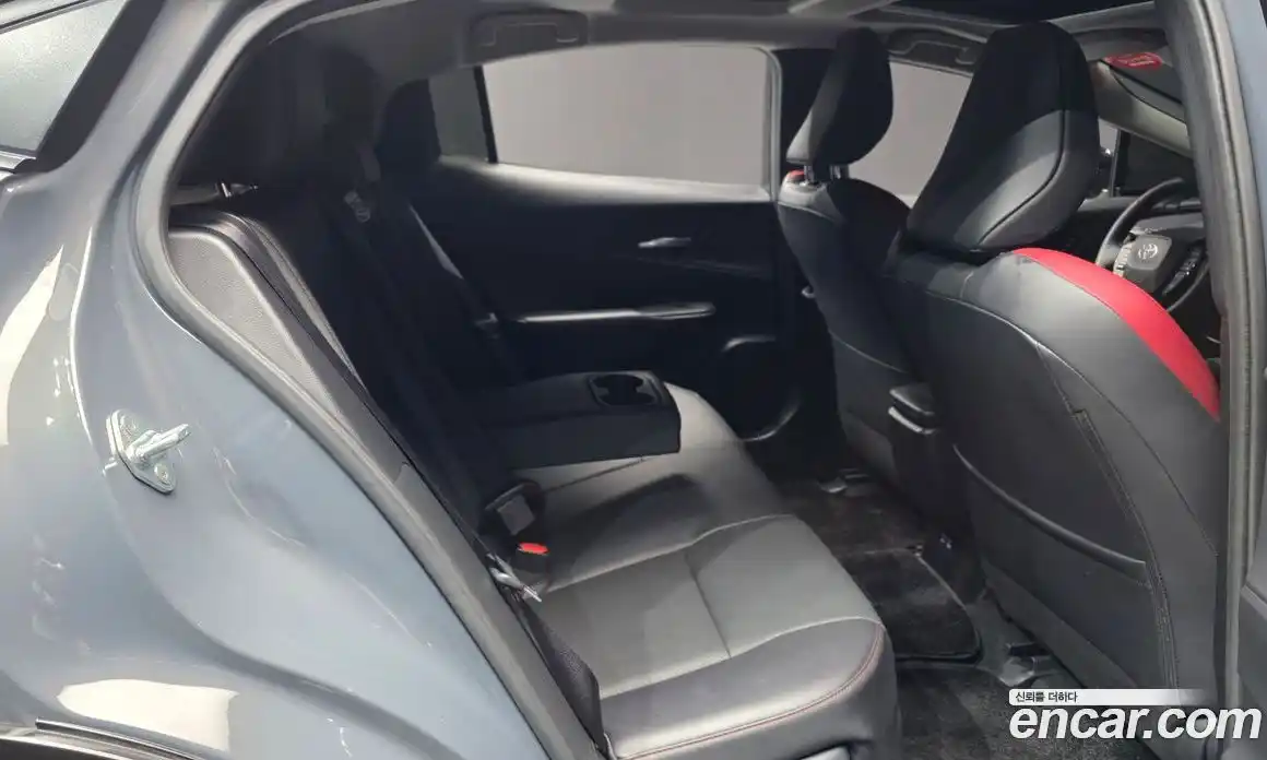 Toyota Prius 2024 2.0 Автомат в Москве № 199585, фото 7