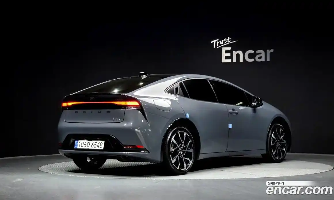 Toyota Prius 2024 2.0 Автомат в Москве № 199585, фото 10