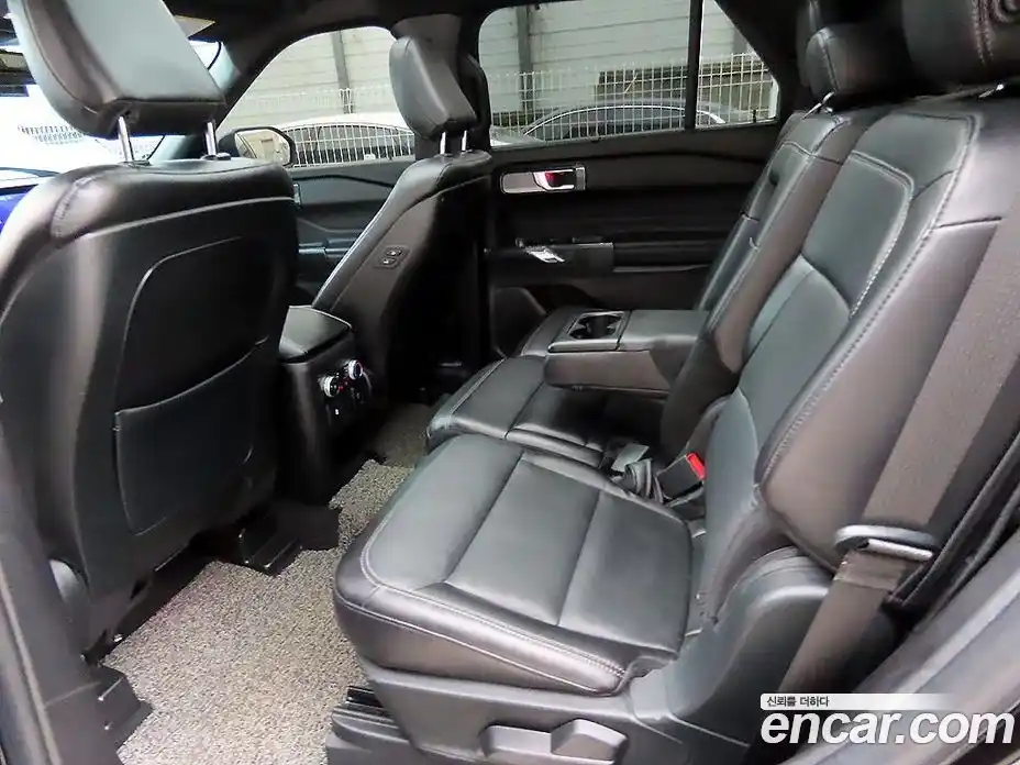 Ford Explorer 2020 2.3 Автомат в Москве № 199837, фото 11