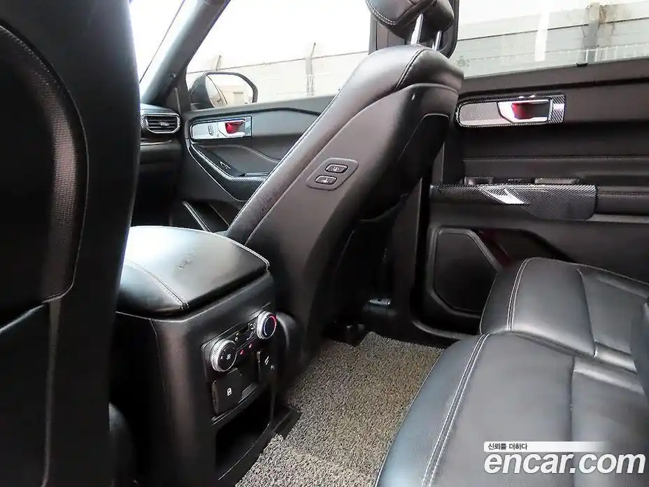 Ford Explorer 2020 2.3 Автомат в Москве № 199837, фото 12