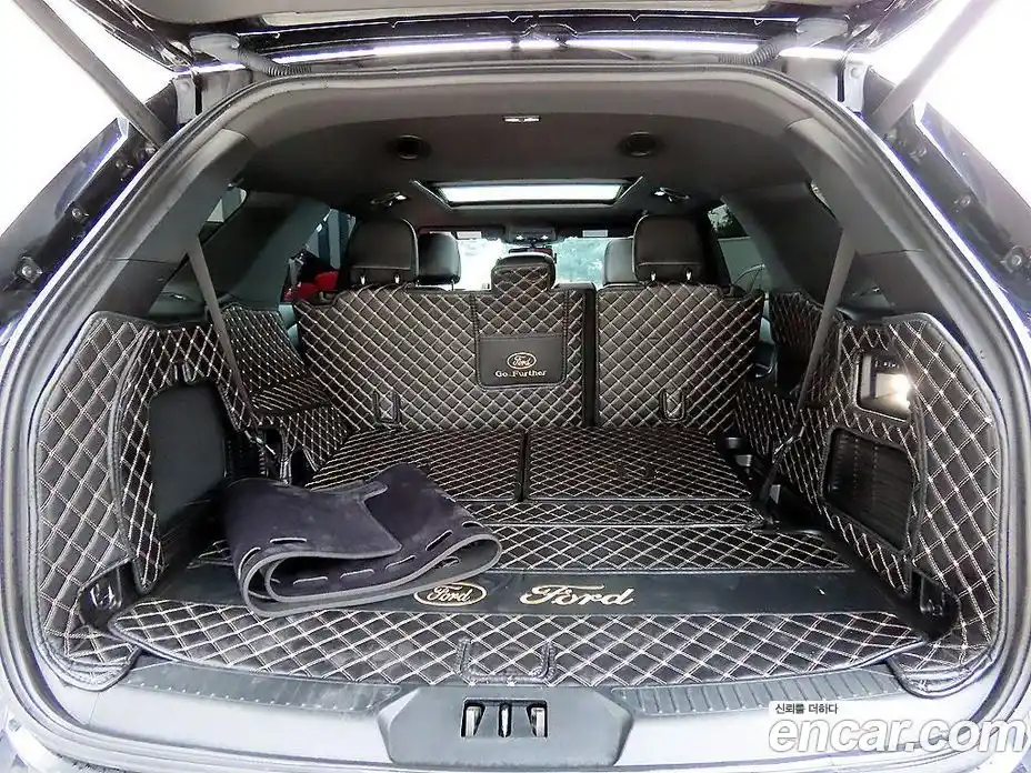 Ford Explorer 2020 2.3 Автомат в Москве № 199837, фото 13