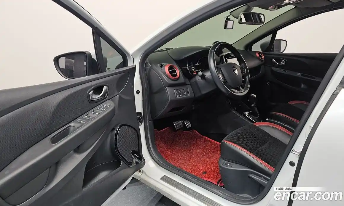 Renault Cilo 2019 1.5 Автомат в Москве № 206540, фото 8