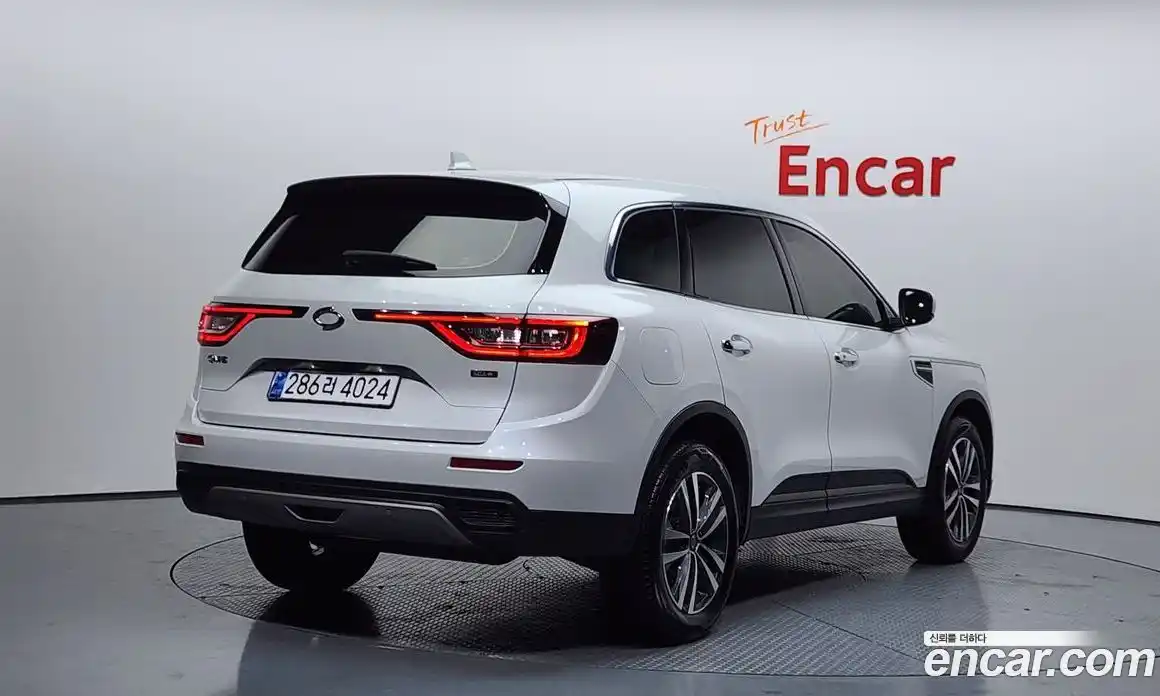 Renault QM6 2021 2.0 Автомат в Москве № 208673, фото 13