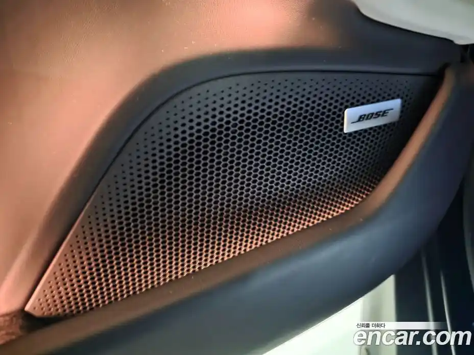 Porsche Taycan 2025 Автомат в Москве № 212969, фото 18