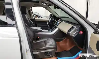 Land Rover Range-Rover Sport 2018 3.0 Автомат в Москве № 213538, миниатюра 12