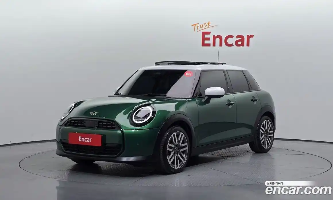 Mini Cooper 2025 2.0 Автомат в Москве № 213932, фото 16