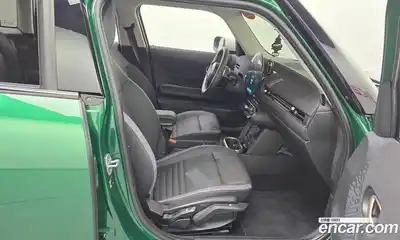 Mini Cooper 2025 2.0 Автомат в Москве № 213932, миниатюра 2