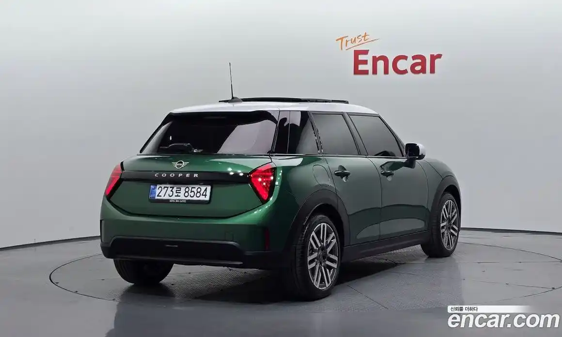 Mini Cooper 2025 2.0 Автомат в Москве № 213932, фото 6