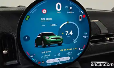 Mini Cooper 2025 2.0 Автомат в Москве № 213932, миниатюра 9