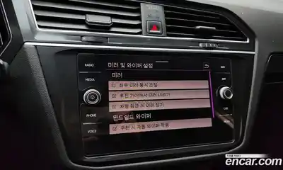 Volkswagen Tiguan 2021 2.0 Автомат в Москве № 214981, миниатюра 9