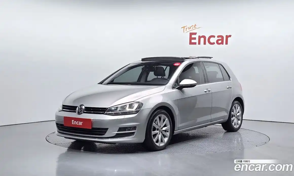 Volkswagen Golf 2013 2.0 Автомат в Москве № 215175, фото 3