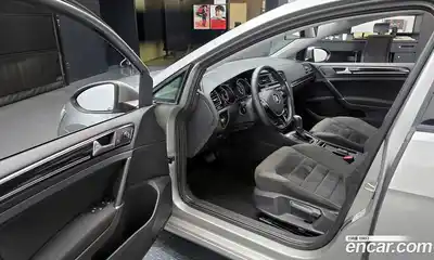 Volkswagen Golf 2013 2.0 Автомат в Москве № 215175, миниатюра 4