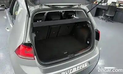 Volkswagen Golf 2013 2.0 Автомат в Москве № 215175, миниатюра 7