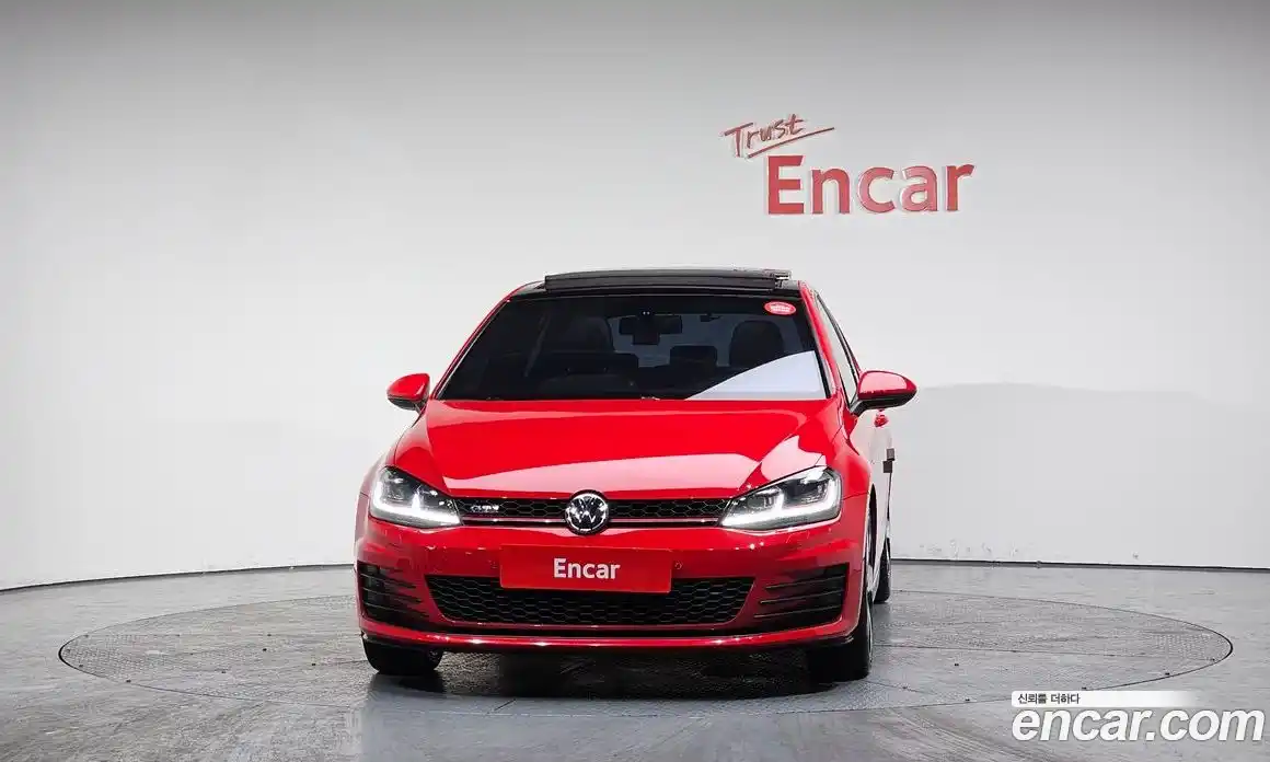 Volkswagen Golf 2014 2.0 Автомат в Москве № 215290, фото 3