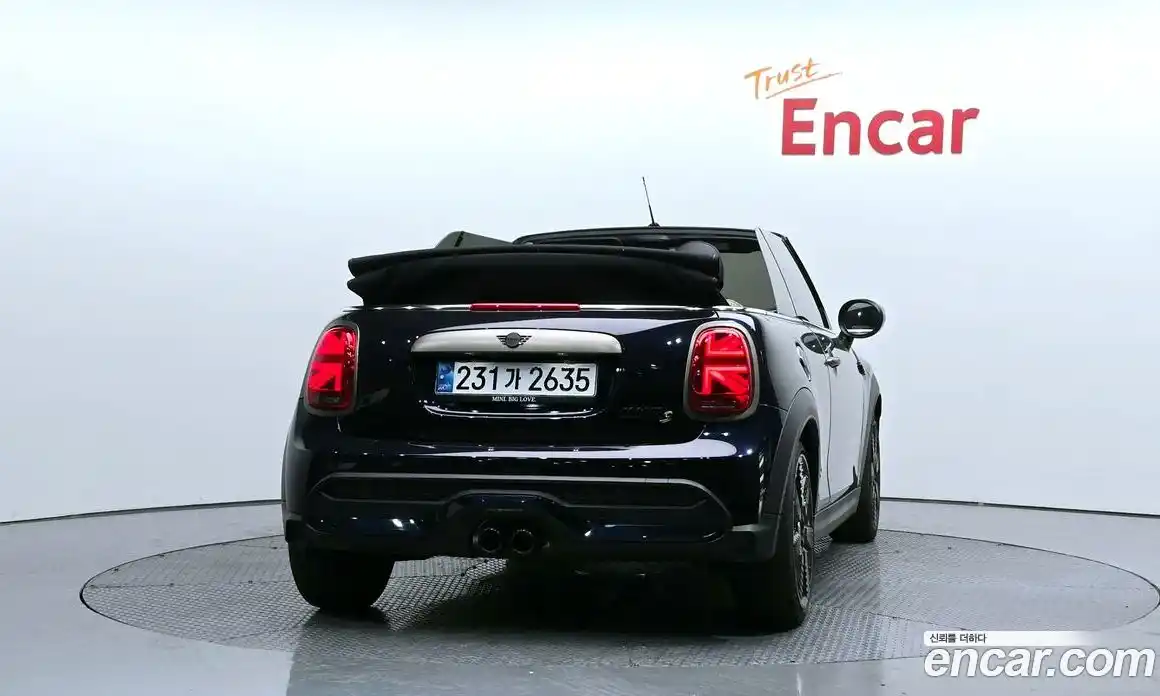 Mini Cooper Convertible 2024 2.0 Автомат в Москве № 220405, фото 17