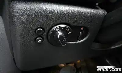 Mini Cooper Convertible 2024 2.0 Автомат в Москве № 220405, миниатюра 5