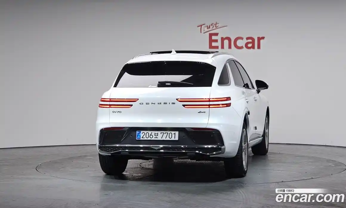 Genesis GV70 2025 2.5 Автомат в Москве № 22369, фото 17