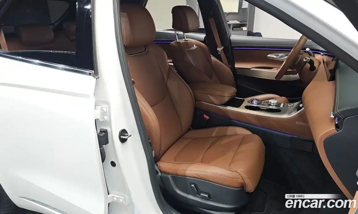 Genesis GV70 2025 2.5 Автомат в Москве № 22369, фото 10