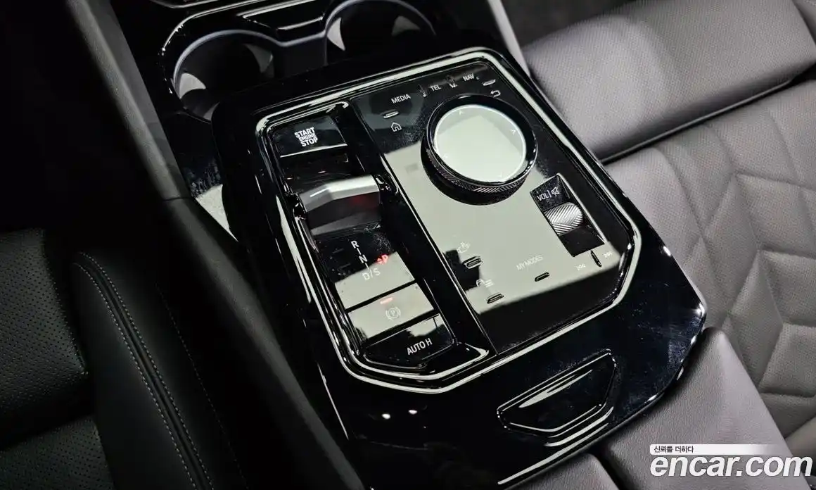 BMW 5-Series 2024 2.0 Автомат в Москве № 228045, фото 11