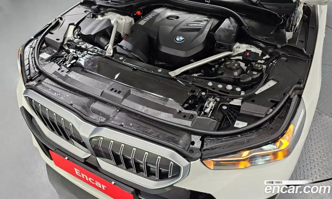 BMW 5-Series 2024 2.0 Автомат в Москве № 228045, фото 15