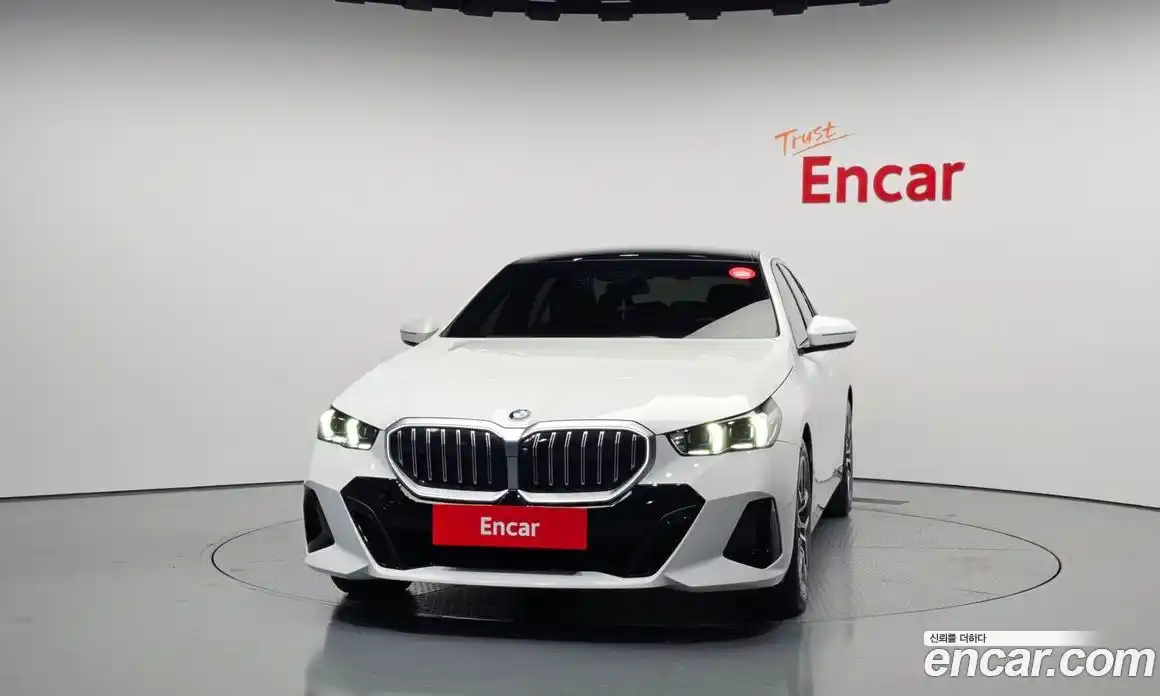 BMW 5-Series 2024 2.0 Автомат в Москве № 228045, фото 17