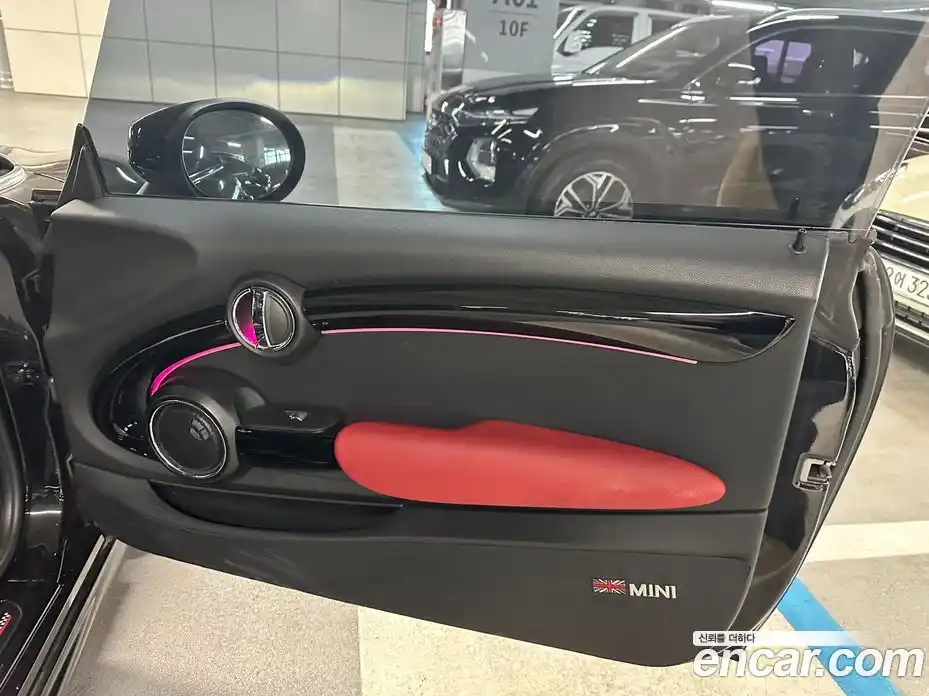 Mini Cooper 2021 2.0 Автомат в Москве № 228249, фото 15