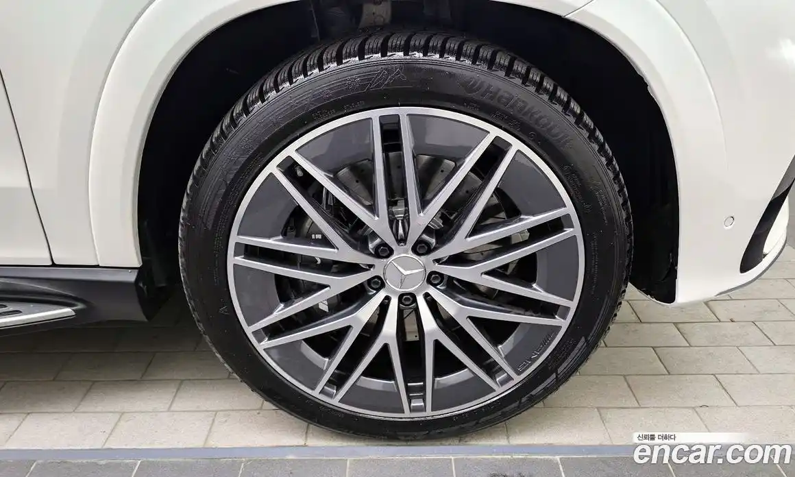 Mercedes-Benz GLE-Class 2025 3.0 Автомат в Москве № 229398, фото 8