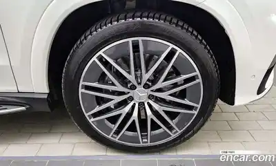 Mercedes-Benz GLE-Class 2025 3.0 Автомат в Москве № 229398, миниатюра 8