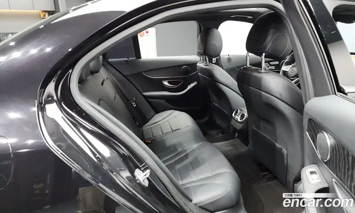 Mercedes-Benz C-Class 2017 2.0 Автомат в Москве № 229558, фото 10