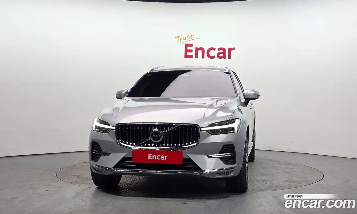 Volvo XC60 2023 2.0 Автомат в Москве № 230491, фото 18