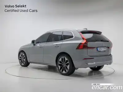Volvo XC60 2026 2.0 Автомат в Москве № 230774, миниатюра 4
