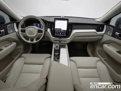 Volvo XC60 2026 2.0 Автомат в Москве № 230774, миниатюра 7
