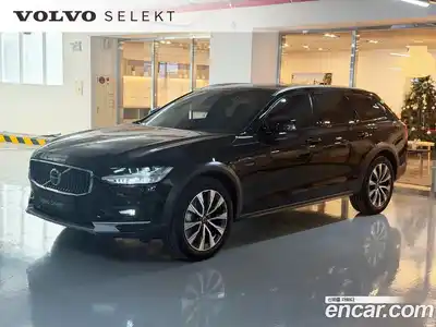 Volvo V90, 2024