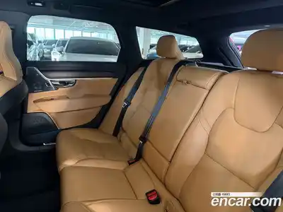 Volvo V90 2024 2.0 Автомат в Москве № 230851, миниатюра 11