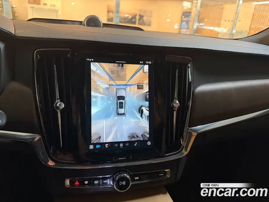 Volvo V90 2024 2.0 Автомат в Москве № 230851, фото 14