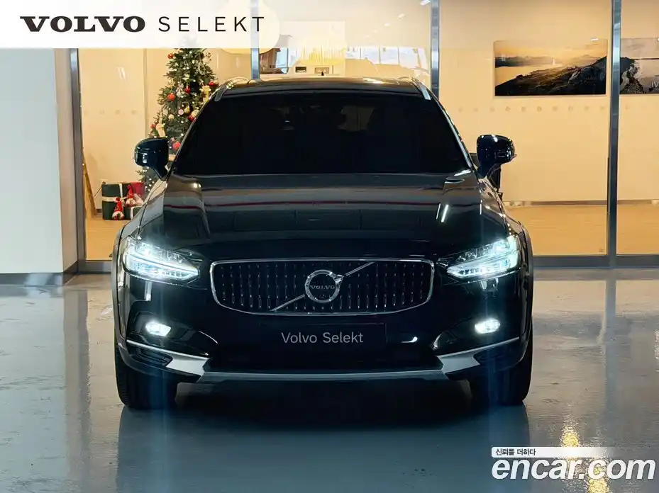 Volvo V90 2024 2.0 Автомат в Москве № 230851, фото 3