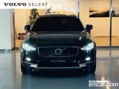 Volvo V90 2024 2.0 Автомат в Москве № 230851, миниатюра 3