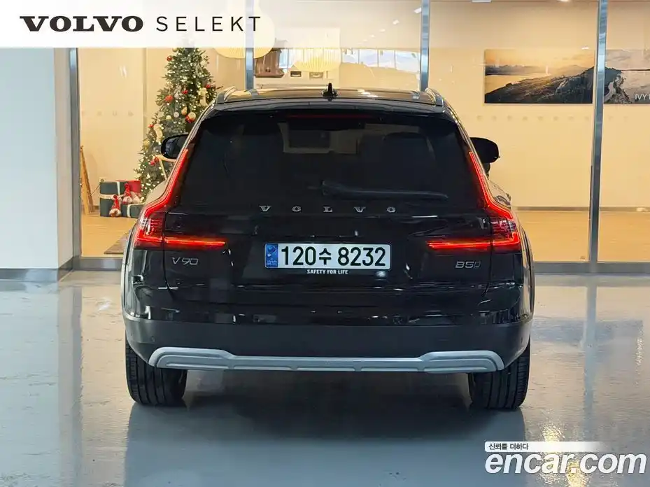 Volvo V90 2024 2.0 Автомат в Москве № 230851, фото 4