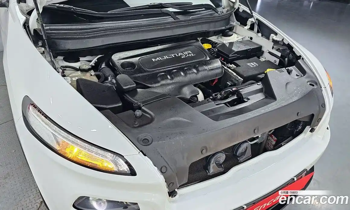 Jeep Cherokee 2018 2.4 Автомат в Москве № 232630, фото 16