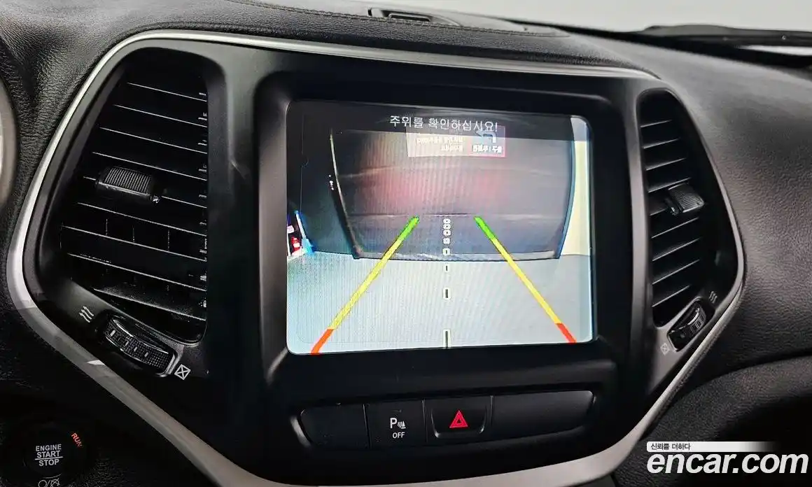 Jeep Cherokee 2018 2.4 Автомат в Москве № 232630, фото 9