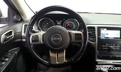 Jeep Cherokee 2011 3.0 Автомат в Москве № 232758, миниатюра 8