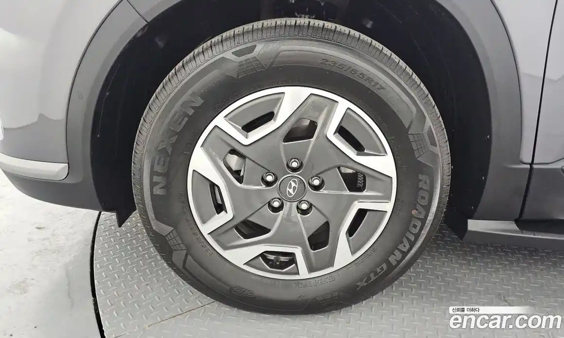 Hyundai Santa Fe 2022 1.6 Автомат в Москве № 2383, фото 18