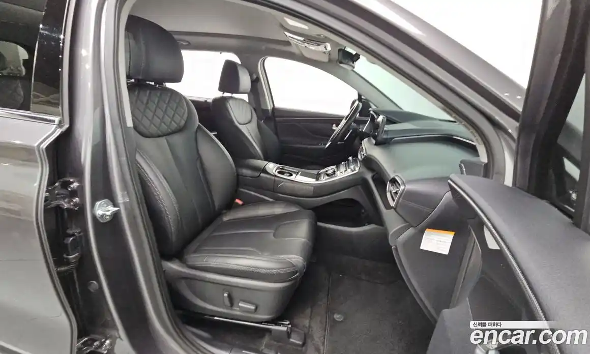 Hyundai Santa Fe 2022 1.6 Автомат в Москве № 2383, фото 20