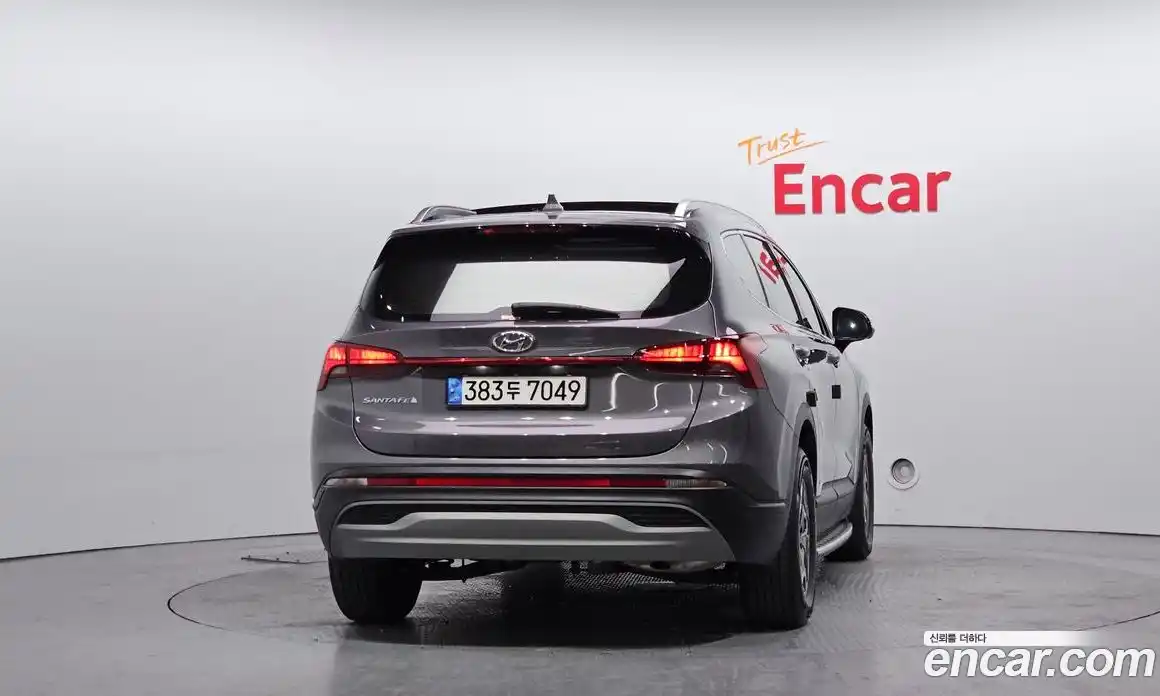 Hyundai Santa Fe 2022 1.6 Автомат в Москве № 2383, фото 3