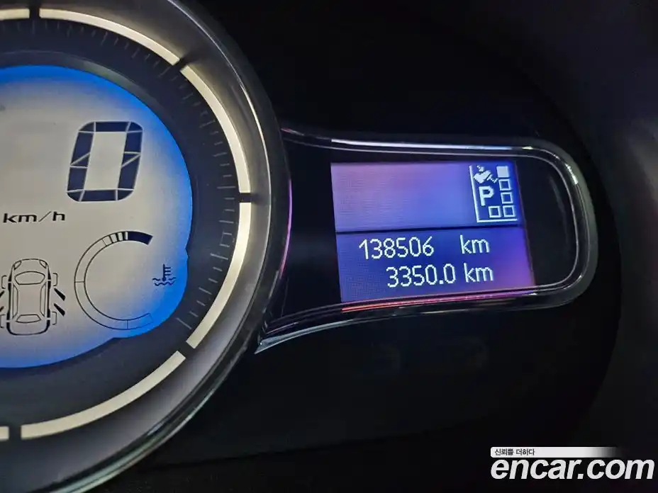 Renault SM3 2015 1.6 Автомат в Москве № 244389, фото 11