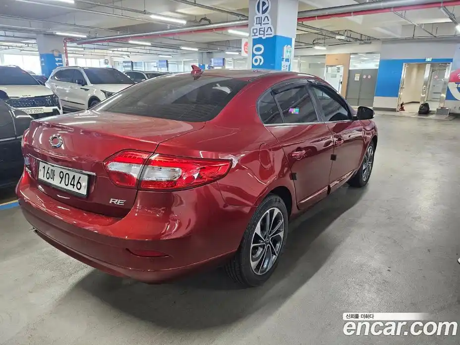 Renault SM3 2015 1.6 Автомат в Москве № 244389, фото 5