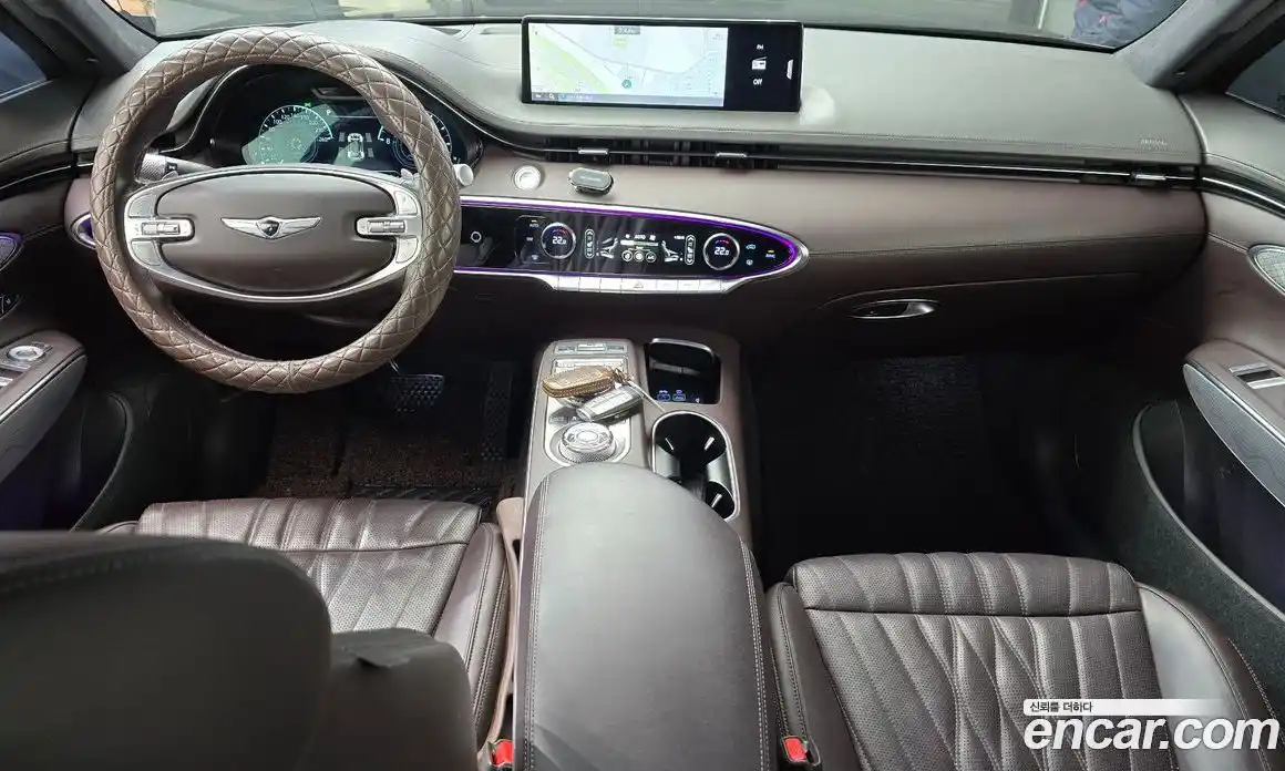 Genesis GV70 2021 2.5 Автомат в Москве № 25056, фото 17